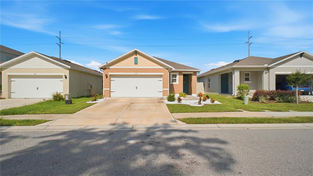 324 GINA LANE, DAVENPORT, FL — photo 2 of 30