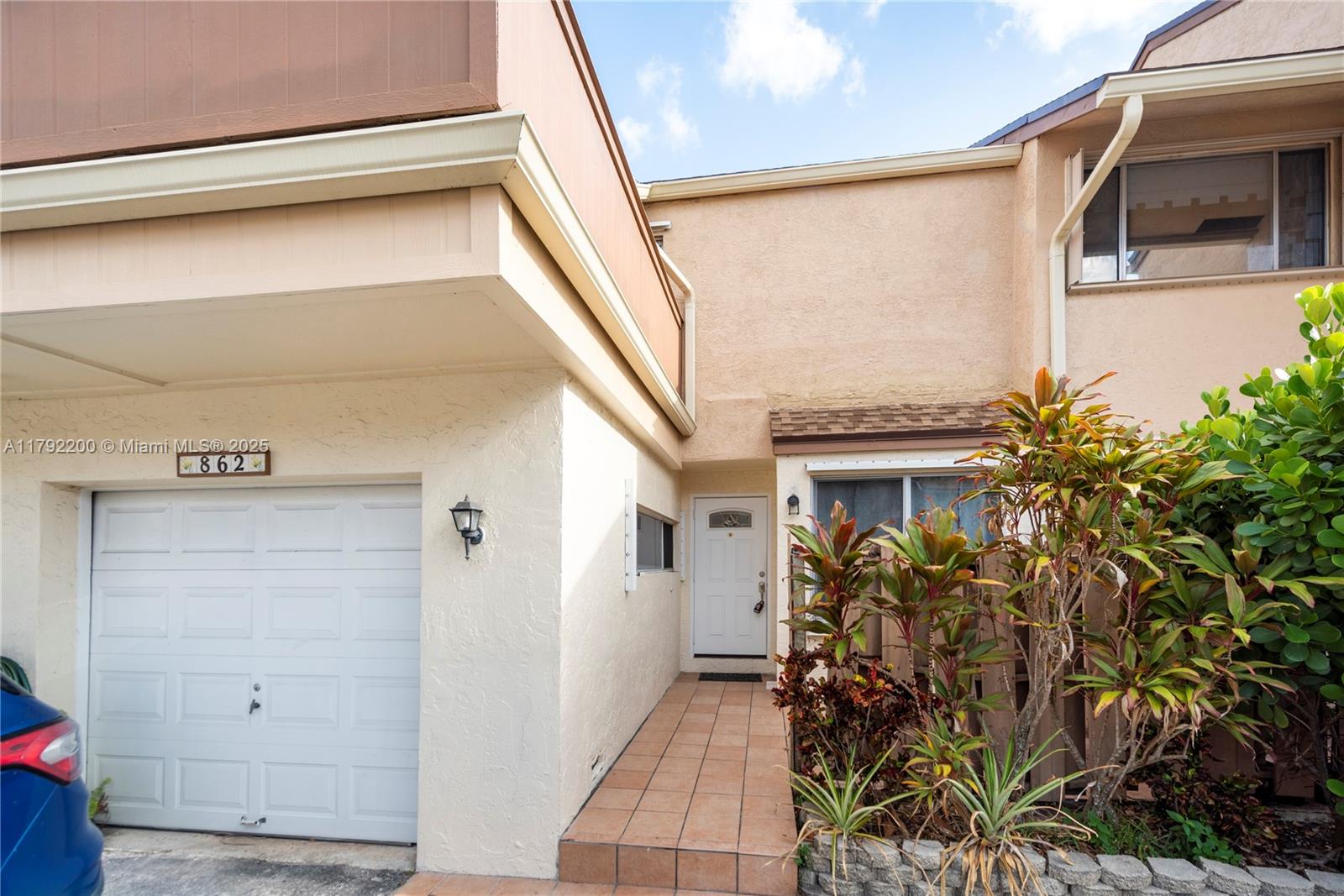 862 NW 81st Ter # 6, Plantation FL 33324