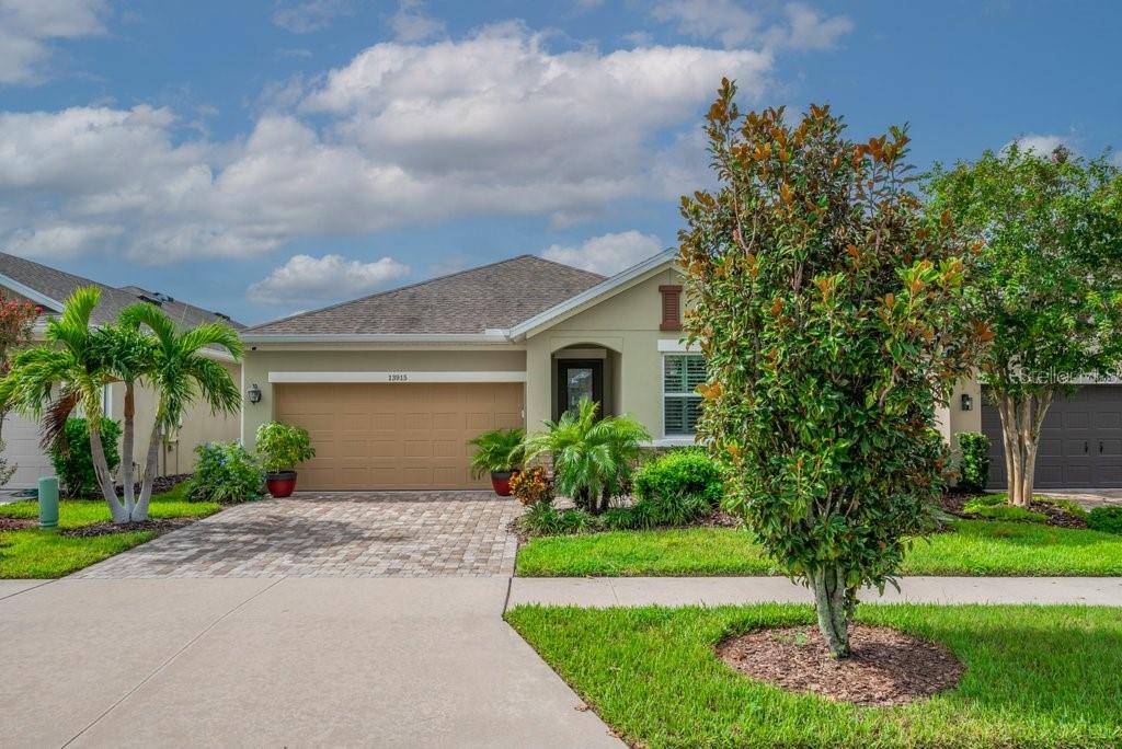13915 KINGFISHER GLEN DRIVE