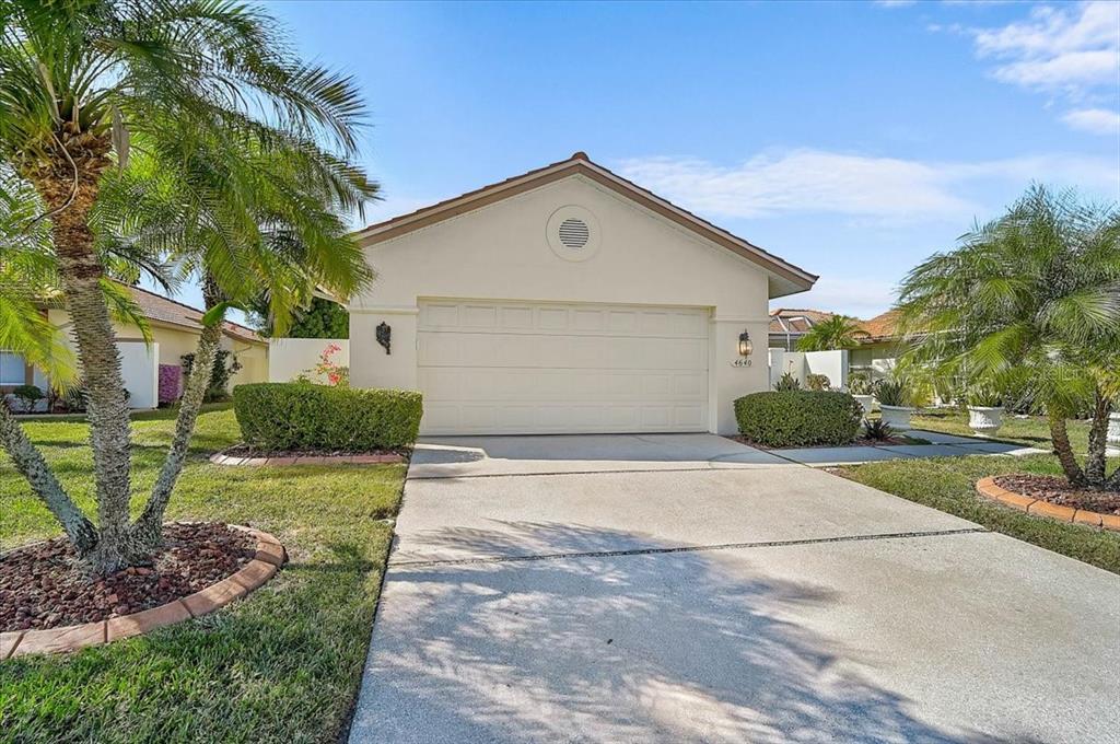 4640 PERIDIA BOULEVARD E, BRADENTON, FL — photo 2 of 30
