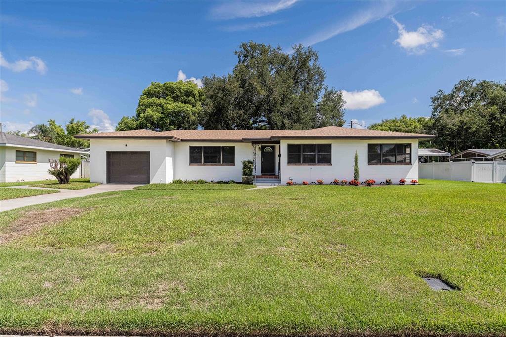 521 BONNIE DRIVE