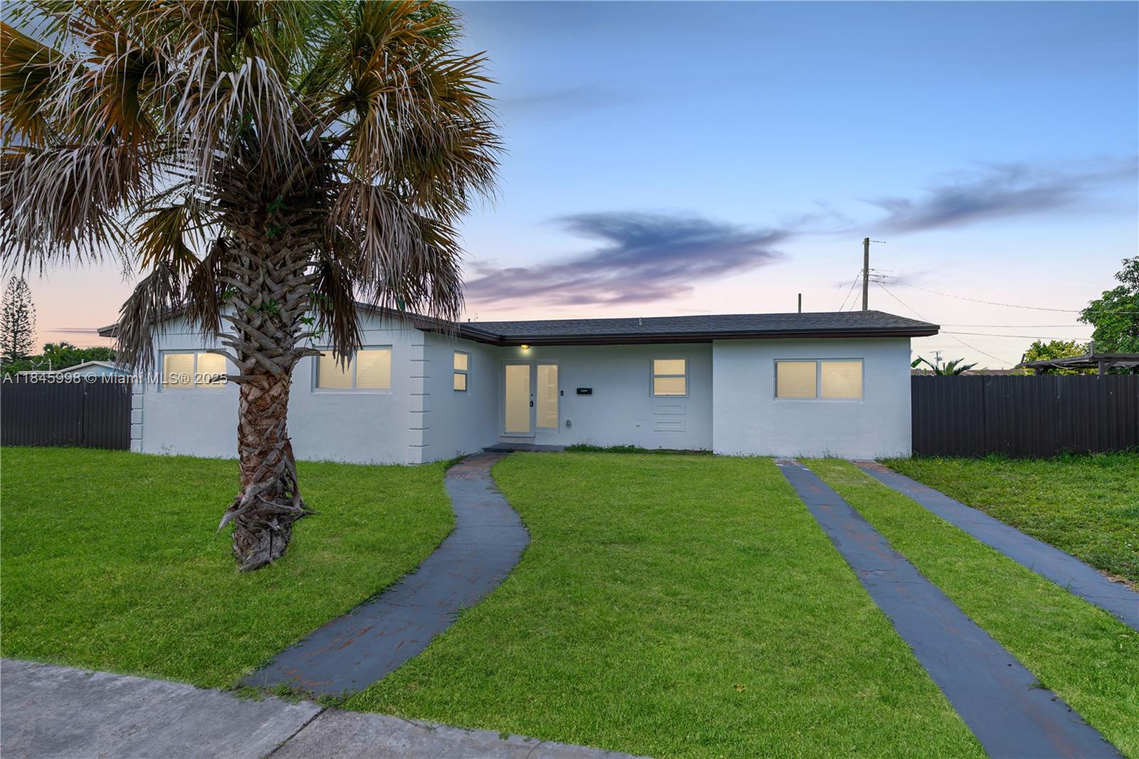 1240 NW 172nd St, Miami Gardens FL 33169