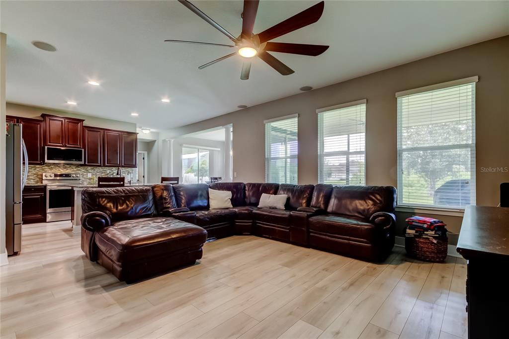 12307 JUNIPER FIELD COURT, RIVERVIEW, FL — photo 4 of 30