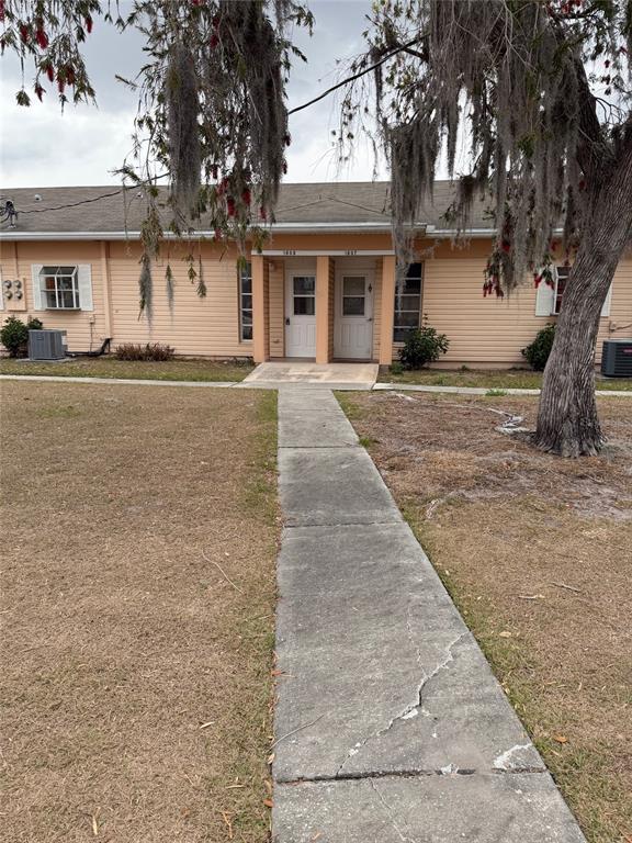 1605 CLUB CIRCLE UNIT 1605