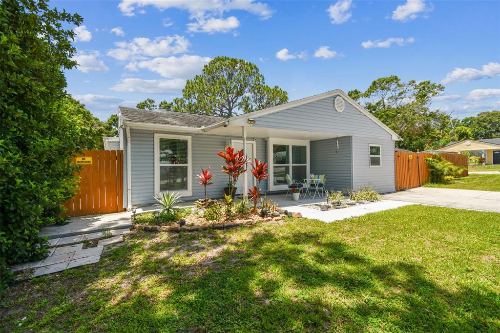 2692 CEDARBROOKE DRIVE