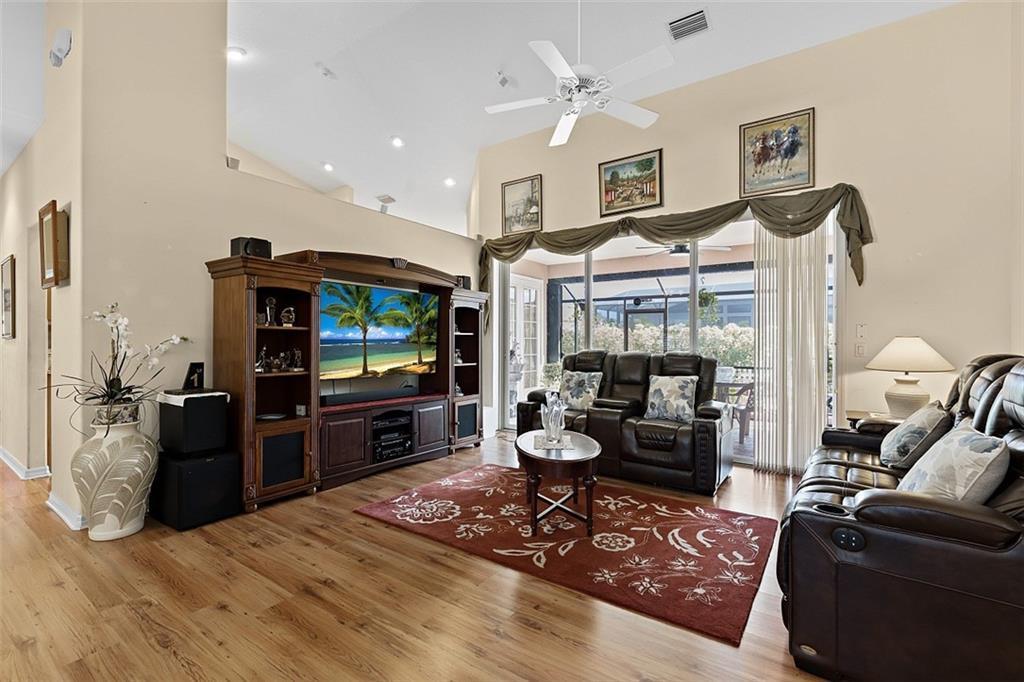GetMedia (4) — VERO BEACH, FL
