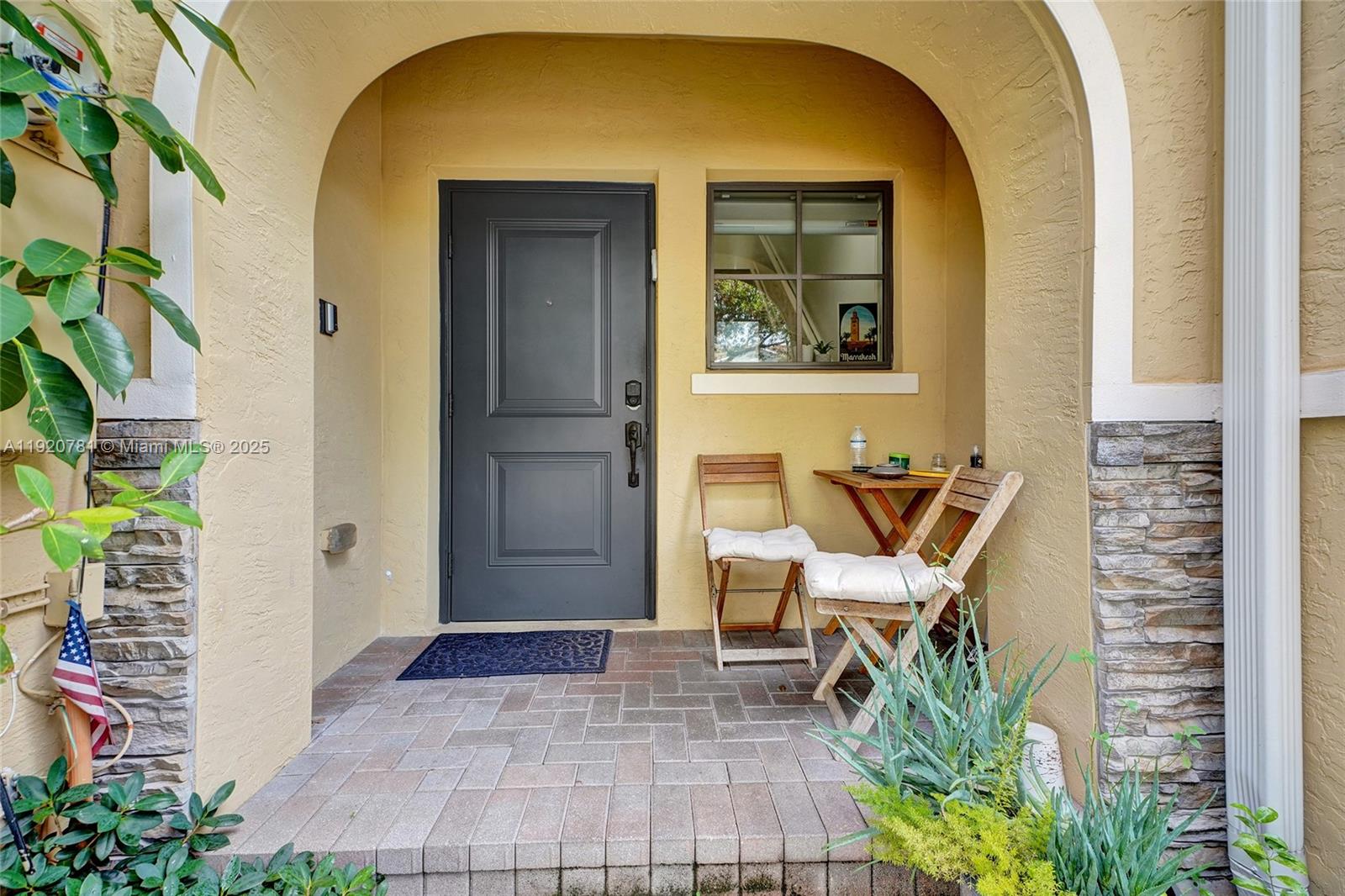 377 NE 194th Ter, Miami FL 33179