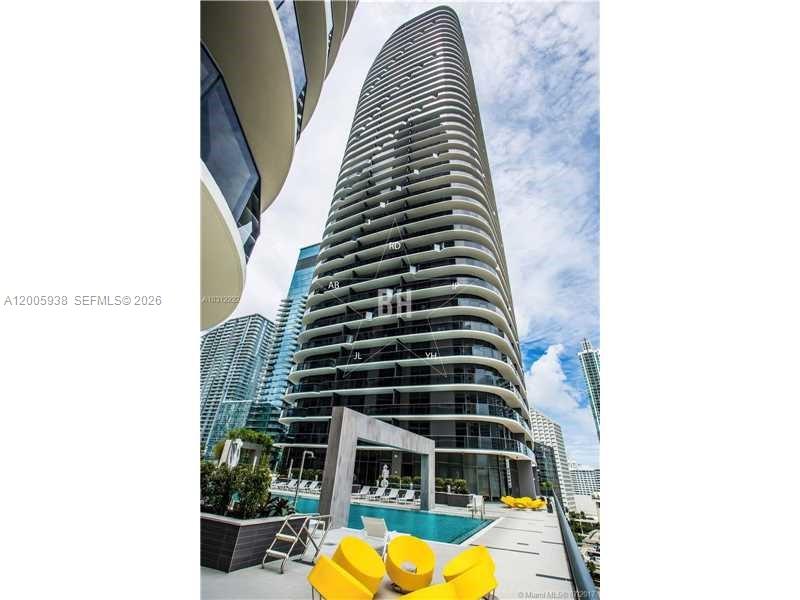 55 SW 9th St # 3610, Miami FL 33130