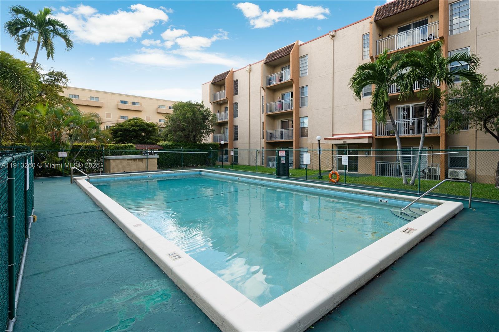 4855 NW 7th St # 6, Miami FL 33126