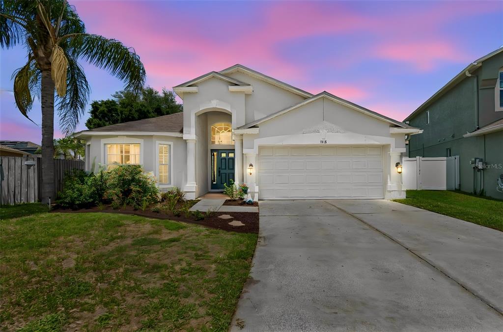 3318 CLOVER BLOSSOM CIRCLE