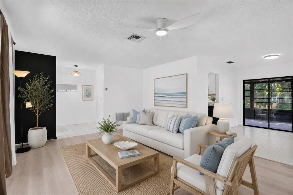 4825 HUNTLEIGH DRIVE, SARASOTA, FL — photo 5 of 30