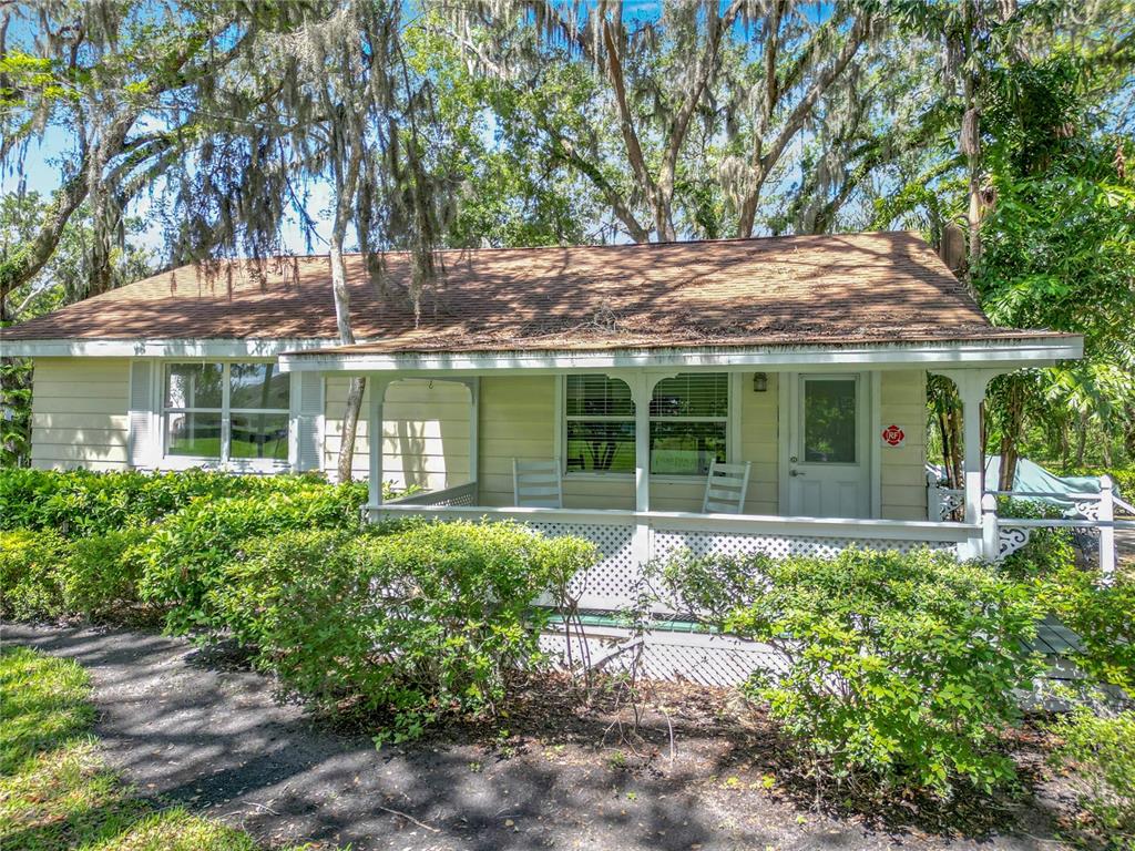 1106 BRICK ROAD