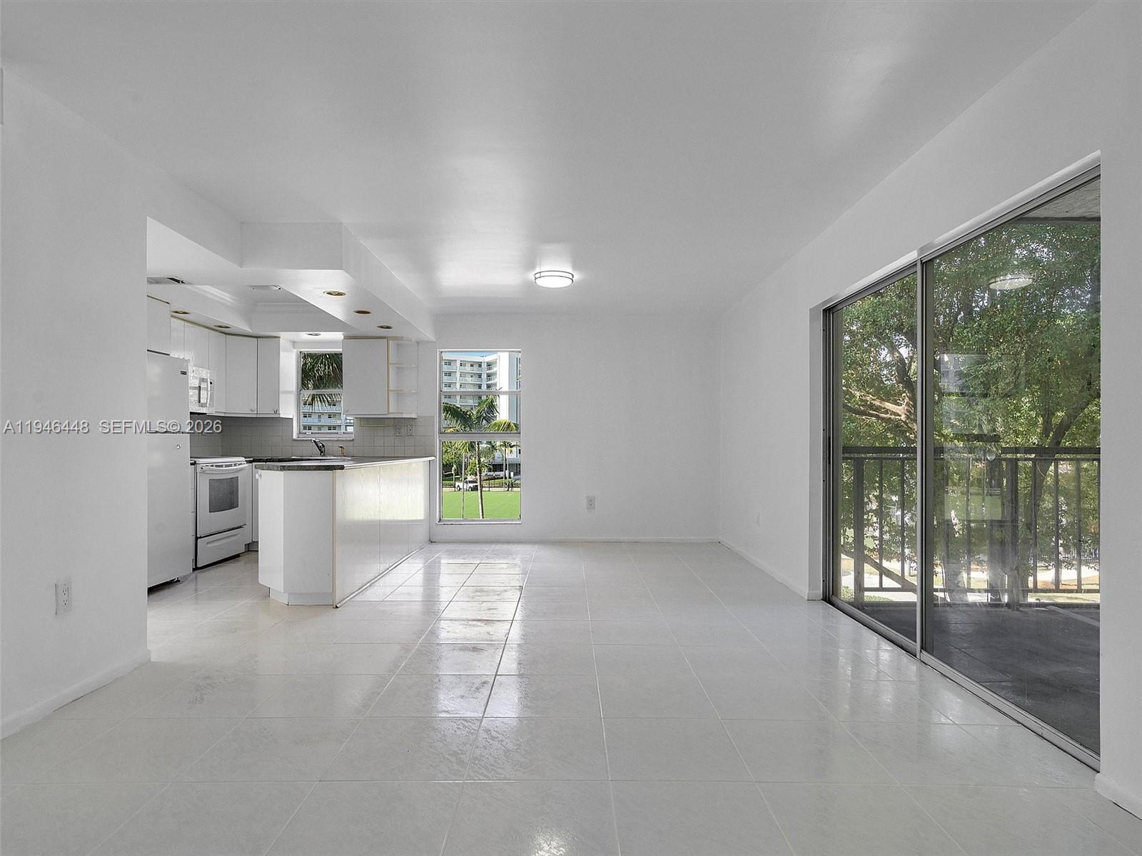 201 178th Dr # 307, Sunny Isles Beach FL 33160