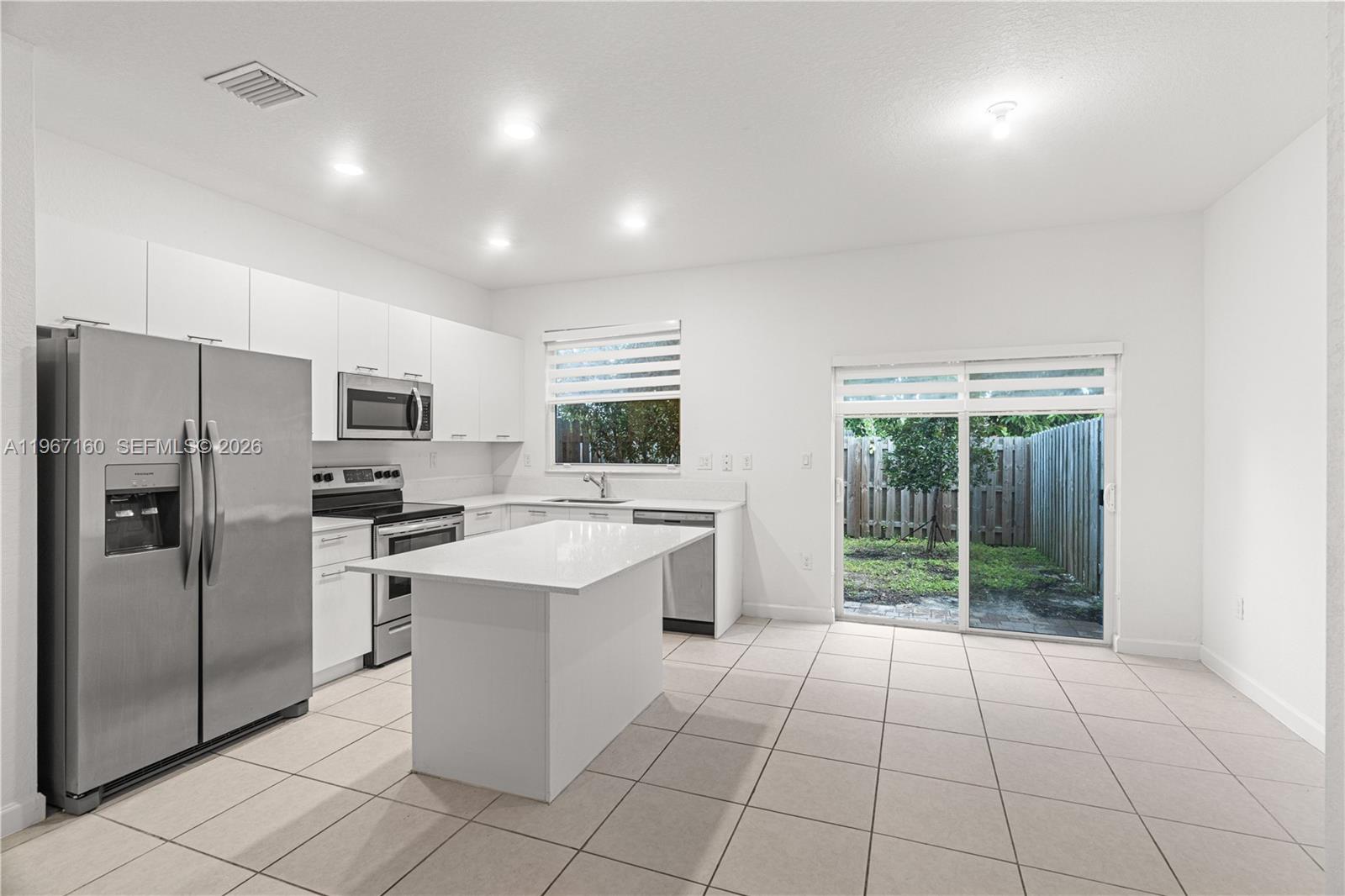 12121 NW 23rd Ct, Miami FL 33167