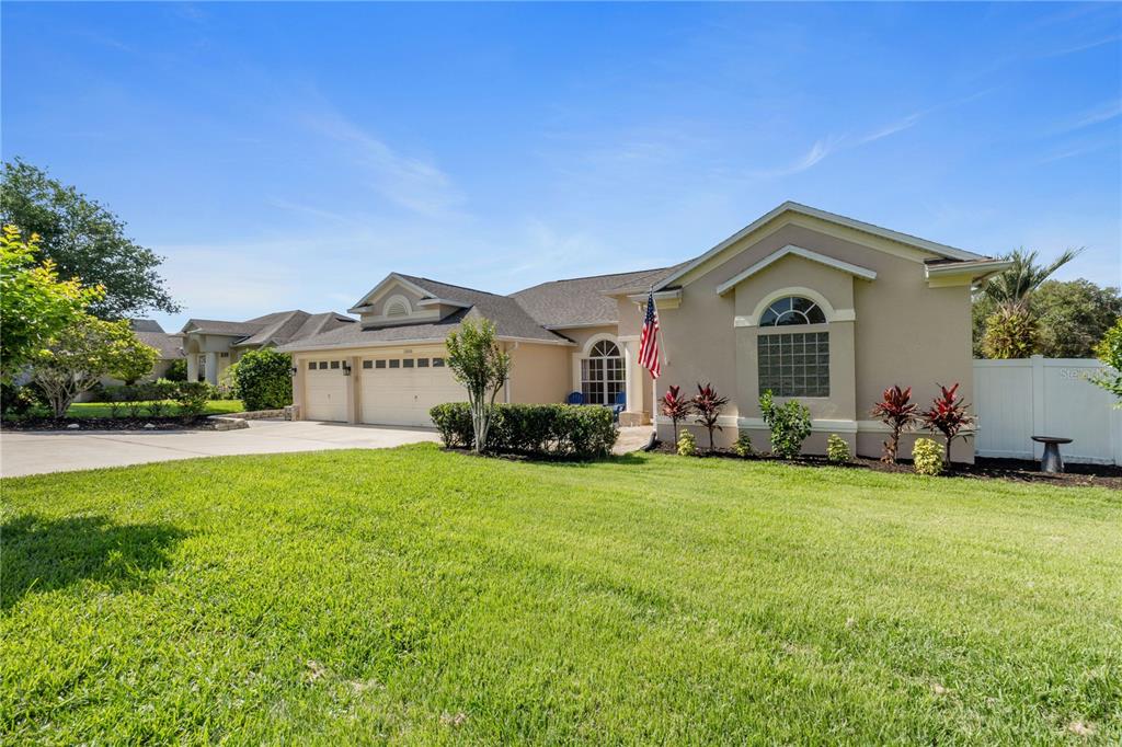 13100 LAKEWIND DRIVE