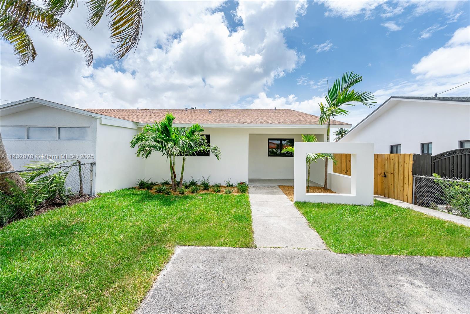 973 SW 88th Ave, Miami FL 33174