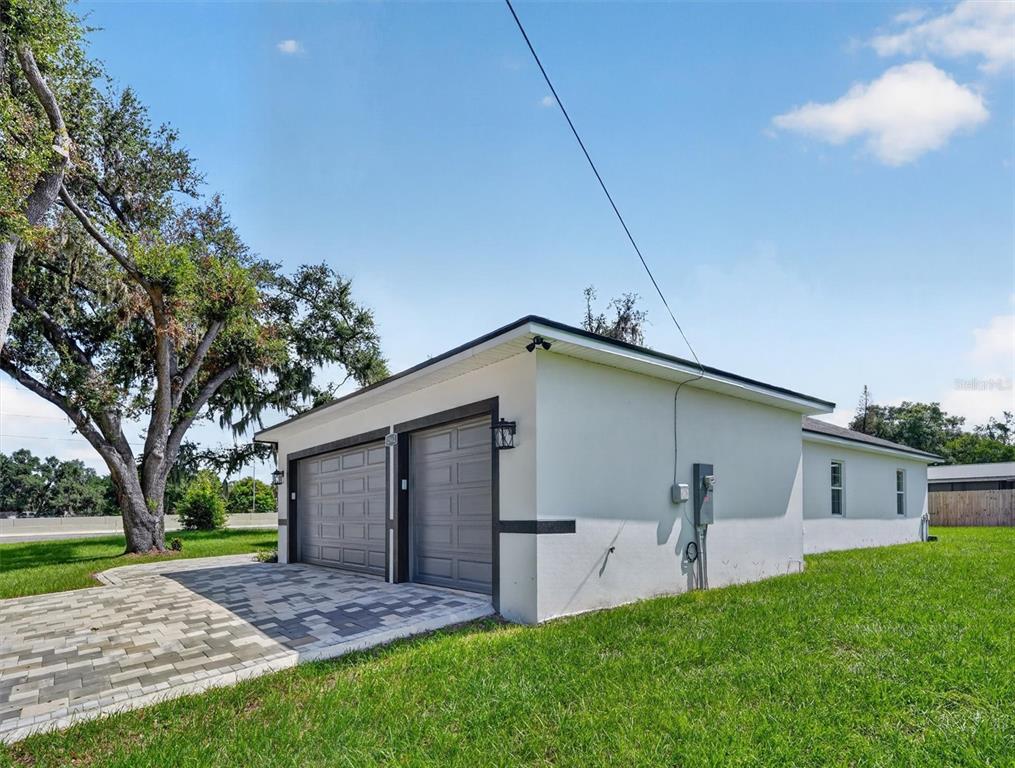2302 ALLEN DRIVE, PLANT CITY, FL — photo 5 of 30