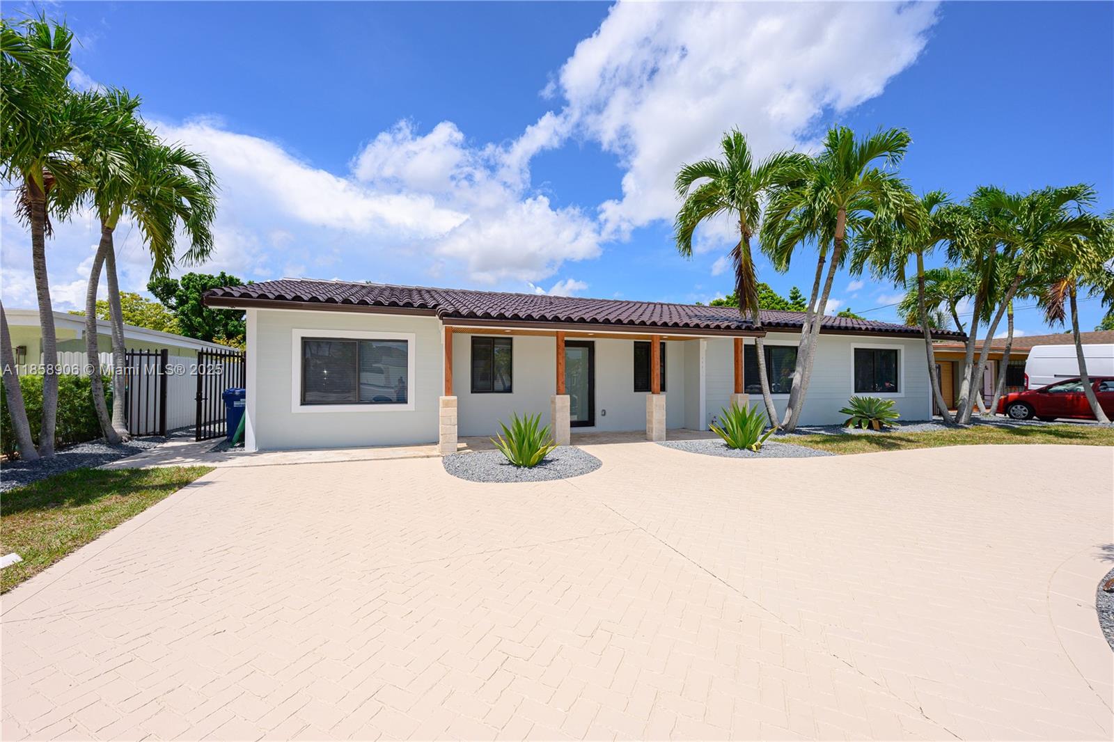 11835 SW 37th St, Miami FL 33175