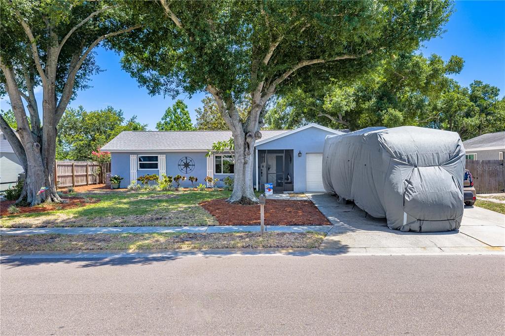 5362 DUNCANWOOD DRIVE