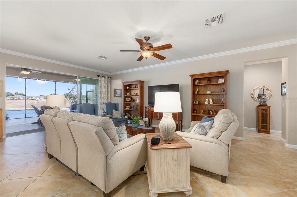 9823 SW 72ND LANE, OCALA, FL — photo 5 of 30