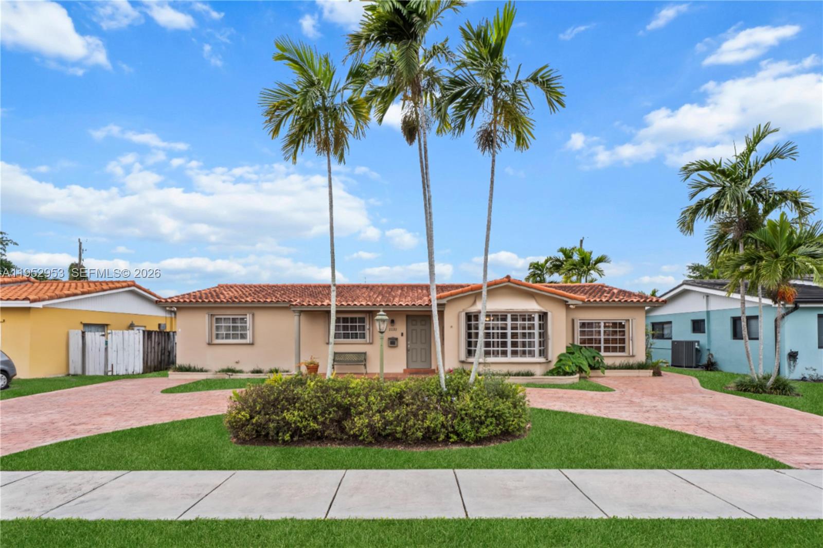 2232 SW 98th Pl, Miami FL 33165