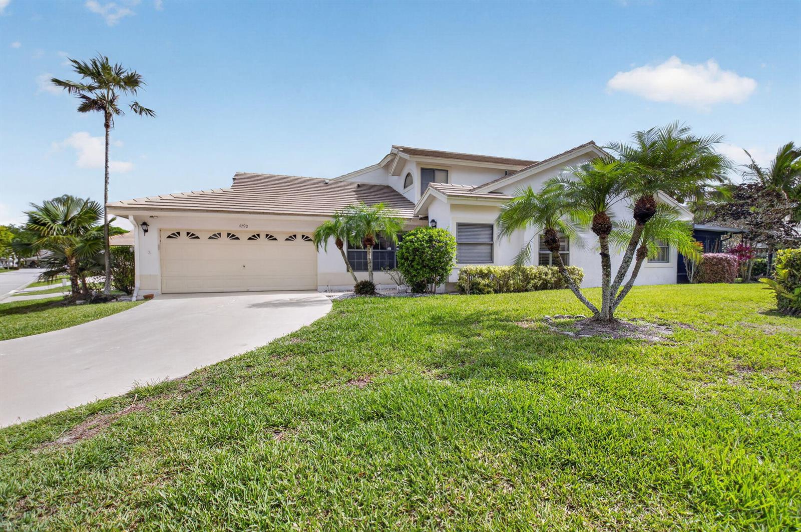 4790 Brighton Lakes Boulevard, Boynton Beach FL 33436