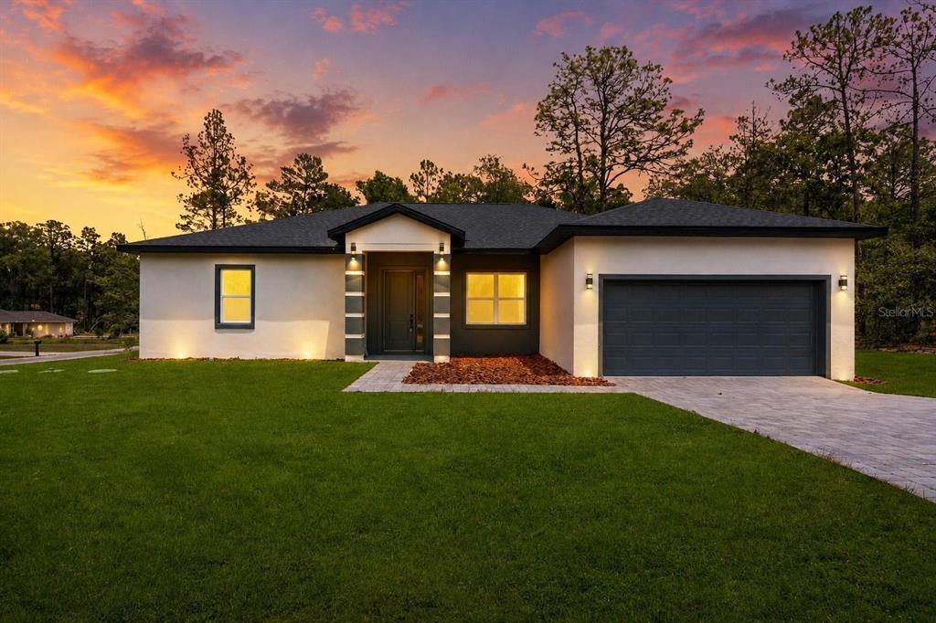 1318 W DUPONT DRIVE