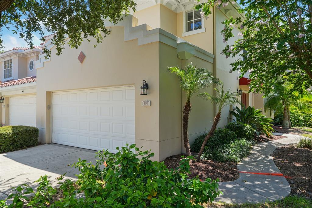 290 VALENCIA CIRCLE