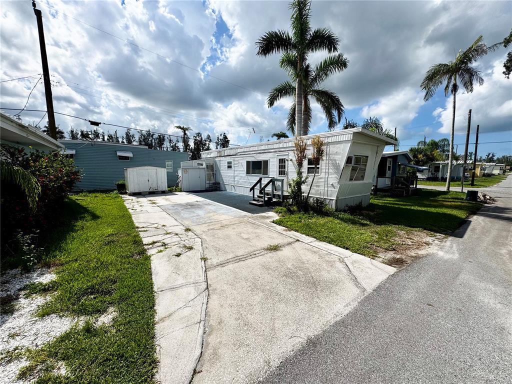 3725 116TH STREET COURT W