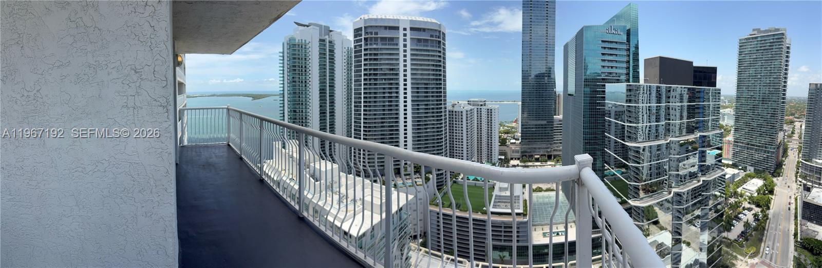 1200 Brickell Bay Dr # 3923, Miami FL 33131