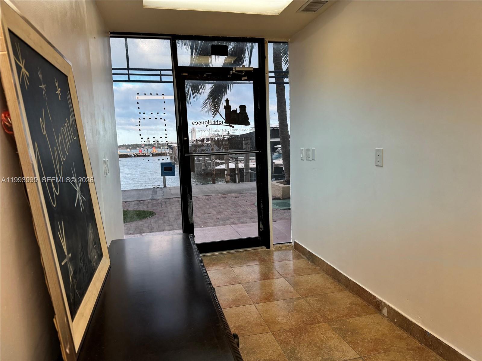 7601 E Treasure Dr # 9A, North Bay Village FL 33141