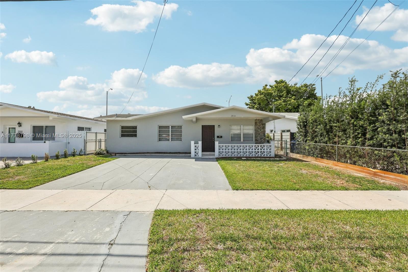 2650 SW 76th Ave, Miami FL 33155