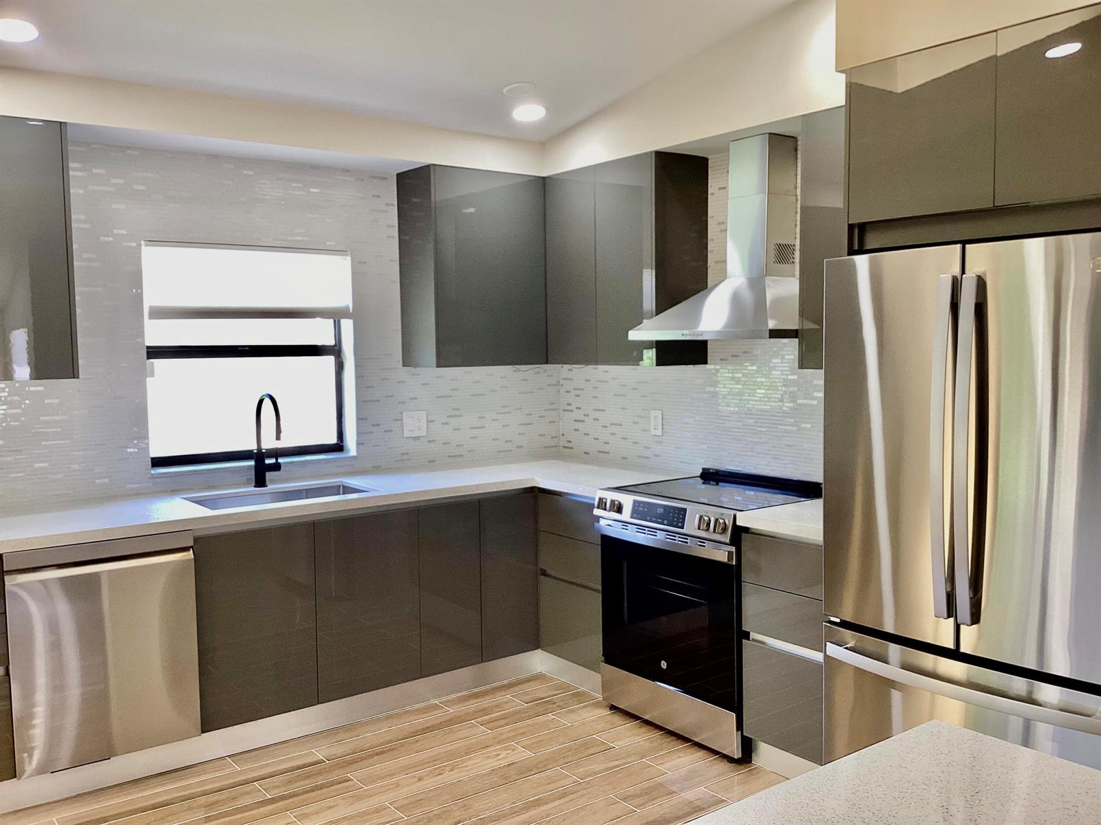 8895 Old Pine Road, Boca Raton FL 33433