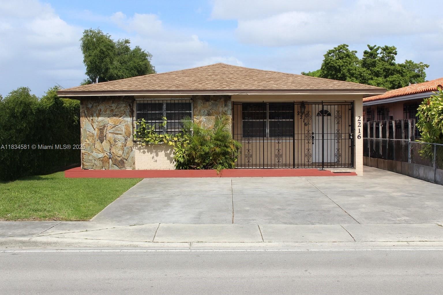 2216 SW 62nd Ave, Miami FL 33155