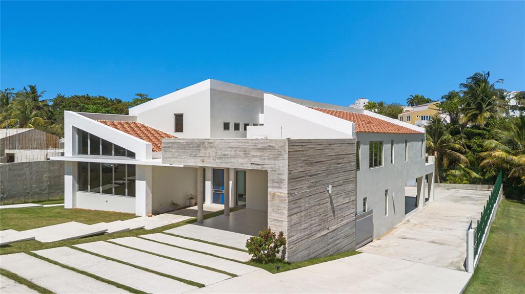 13 SURFSIDE, HUMACAO, PR — photo 2 of 30