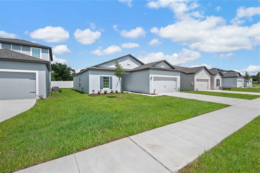 13261 TULA LOOP, ASTATULA, FL — photo 3 of 25