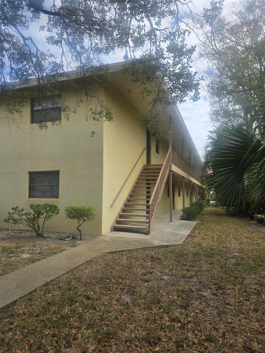 400 18th Street # 5, Vero Beach FL 32960