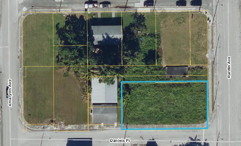 * Daniel Place, Pahokee FL 33476