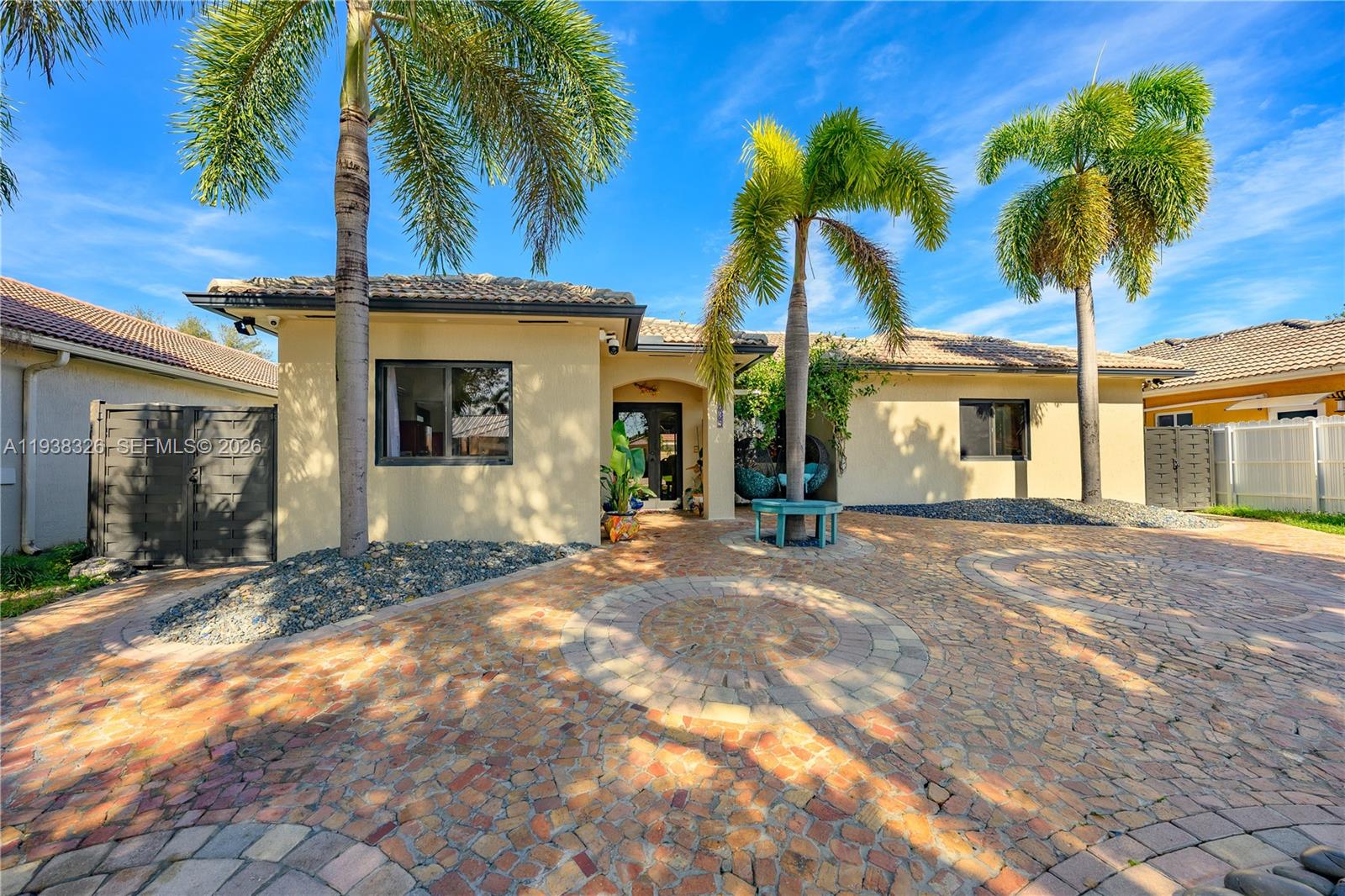 8935 NW 164th St, Miami Lakes FL 33018