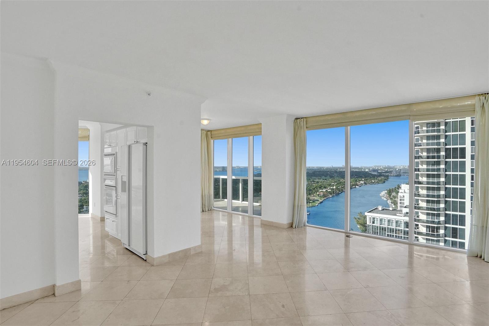 4775 Collins Ave # 3007, Miami Beach FL 33140