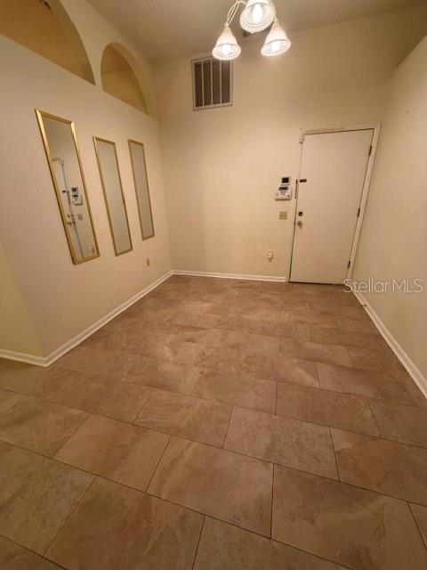 4729 SILVER CIRCLE, ZEPHYRHILLS, FL — photo 4 of 18