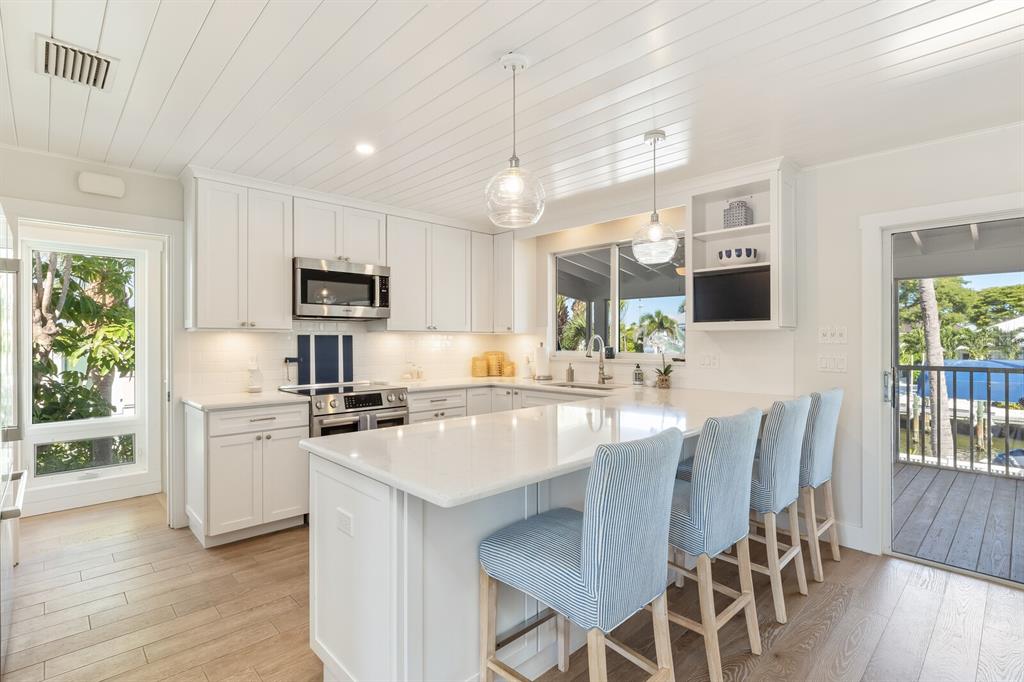 161 1ST STREET E, BOCA GRANDE, FL — photo 5 of 30