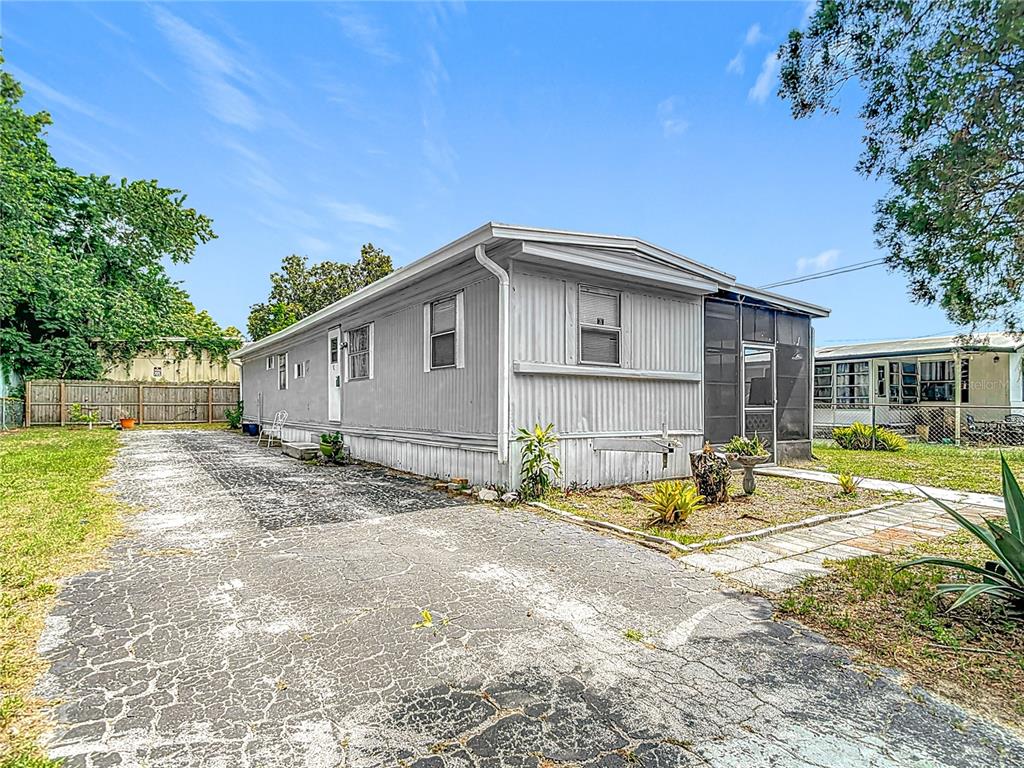 6526 CHAR LANE