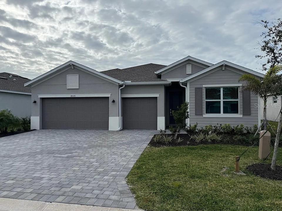 8535 SAINT KITTS CIRCLE