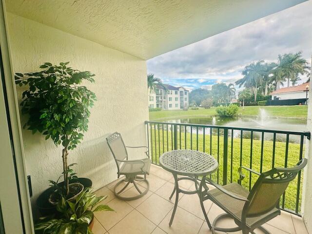 402 Villa Circle # 402, Boynton Beach FL 33435
