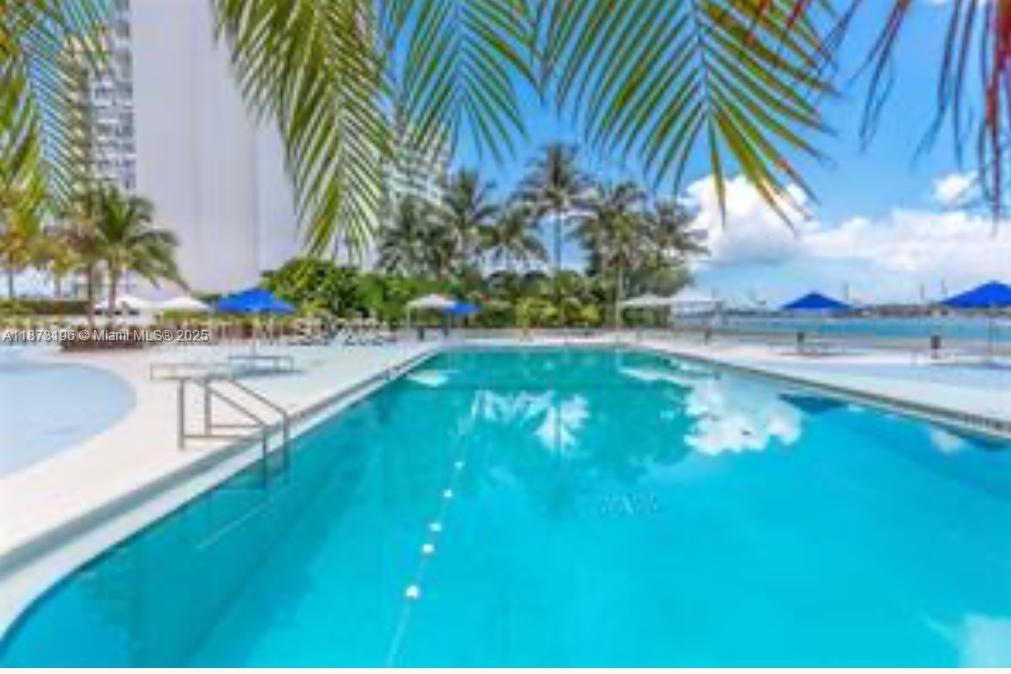 1200 West Ave # 1422, Miami Beach FL 33139