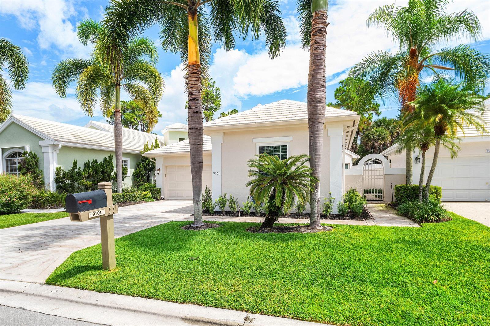9101 Baybury Lane, West Palm Beach FL 33411