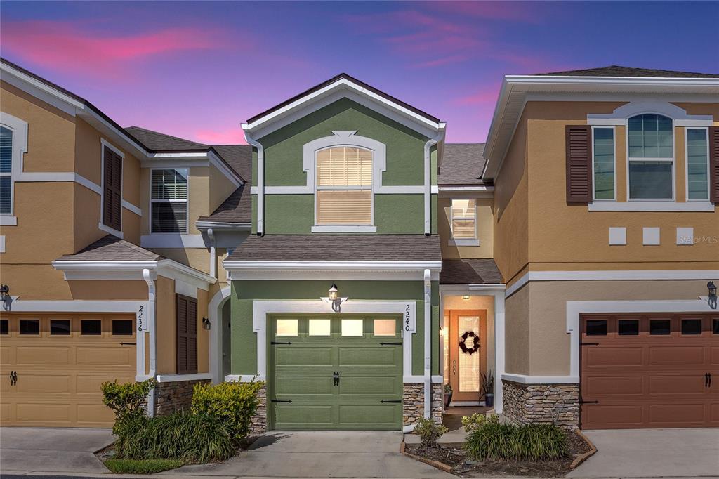 2240 BROOKRIDGE TRL