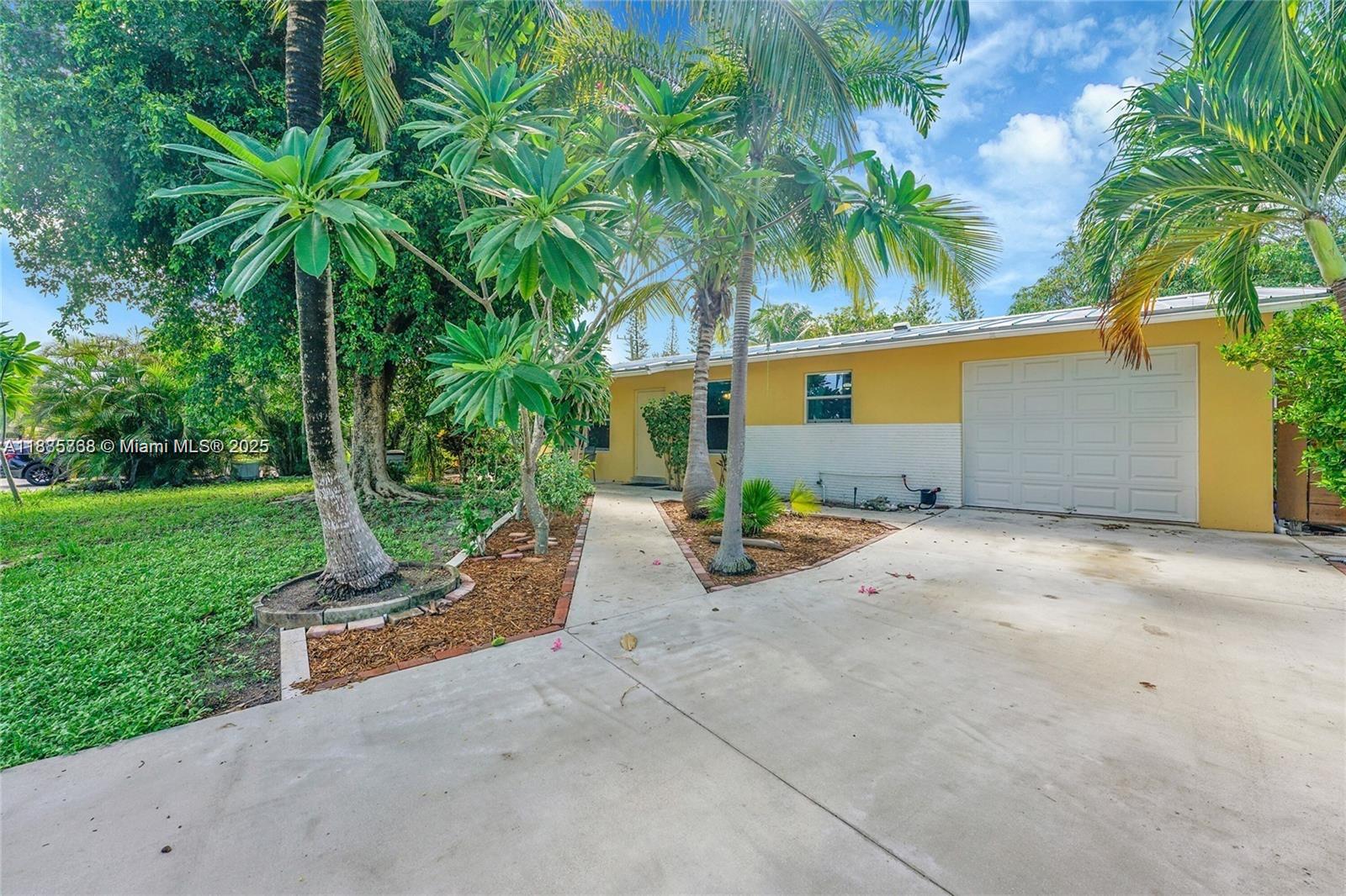 740 NE 50th Ct, Deerfield Beach FL 33064