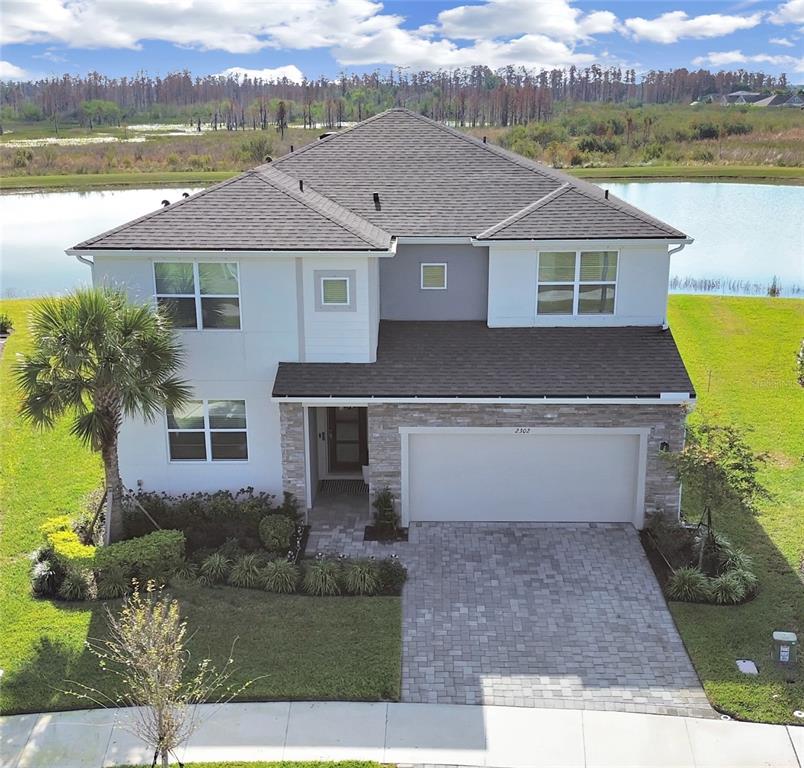 2302 VILLAGE AMBLE LOOP